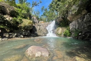 Khu di tích danh thắng và rừng bảo vệ cảnh quan Suối Mỡ giảm 30% vé tham quan đối với các đoàn khách du lịch từ ngày 29/3/2026 đến hết ngày 10/4/2026.